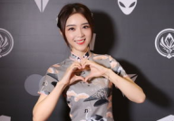 娱乐吃瓜女星口无遮拦,娱乐圈女星口无遮拦引发热议